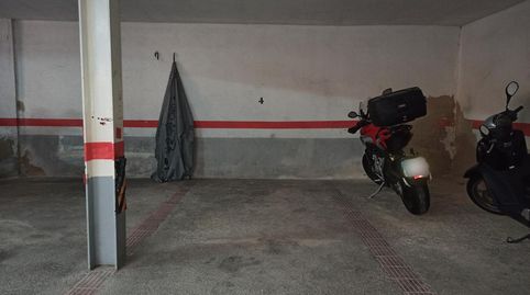 Parking para MOTO cerca de la Rambla Nova