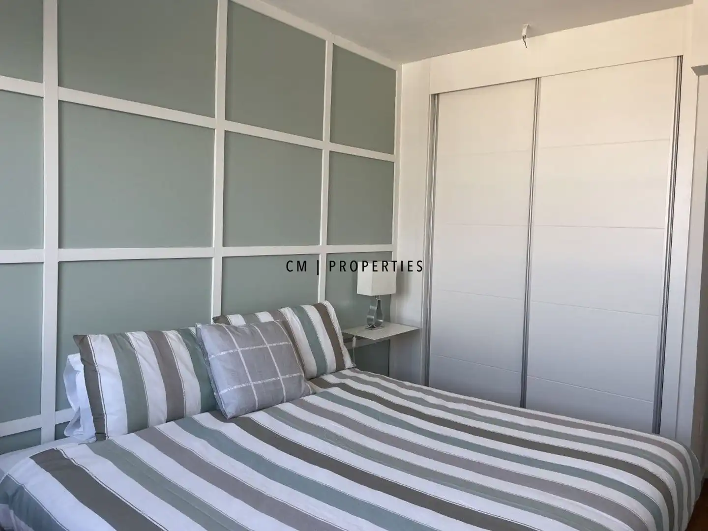 Habitación de Ático de alquiler en Valencia con Aire acondicionado, Calefacción y Terraza