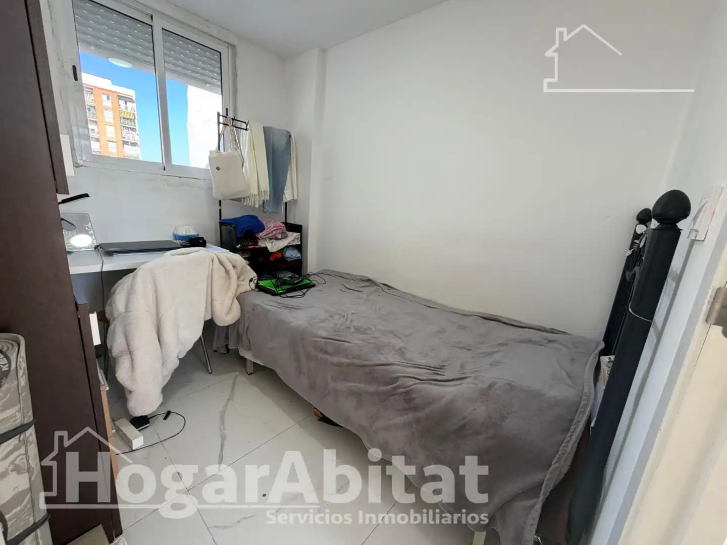 Habitación de Piso en venta en Sagunto / Sagunt con Terraza