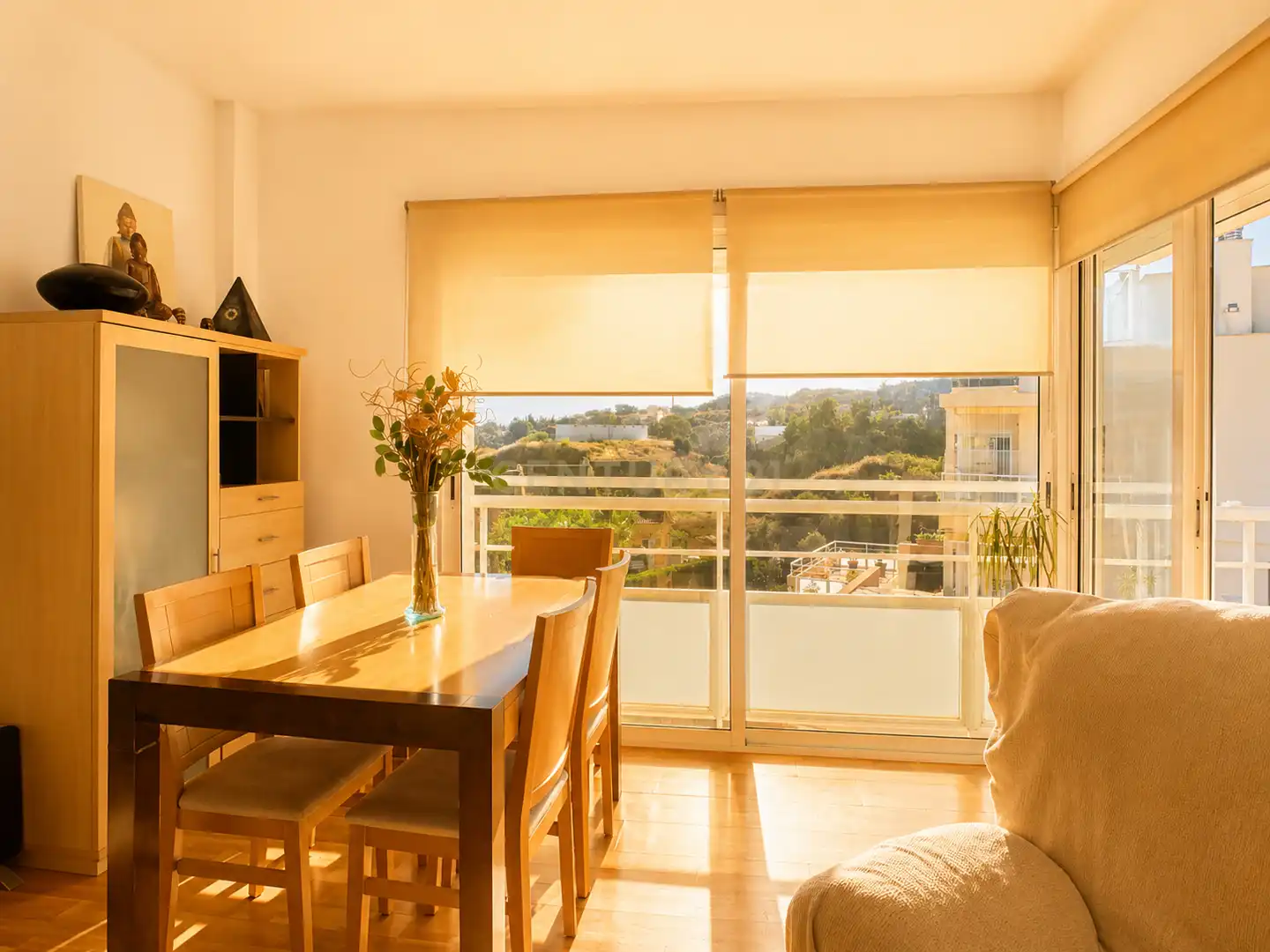 Comedor de Apartamento en venta en Benalmádena con Aire acondicionado, Trastero y Piscina comunitaria