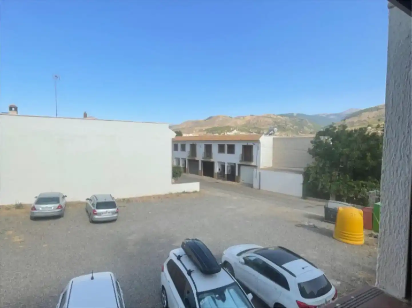 Aparcament de Casa adosada en venda en Fondón amb Traster i Moblat