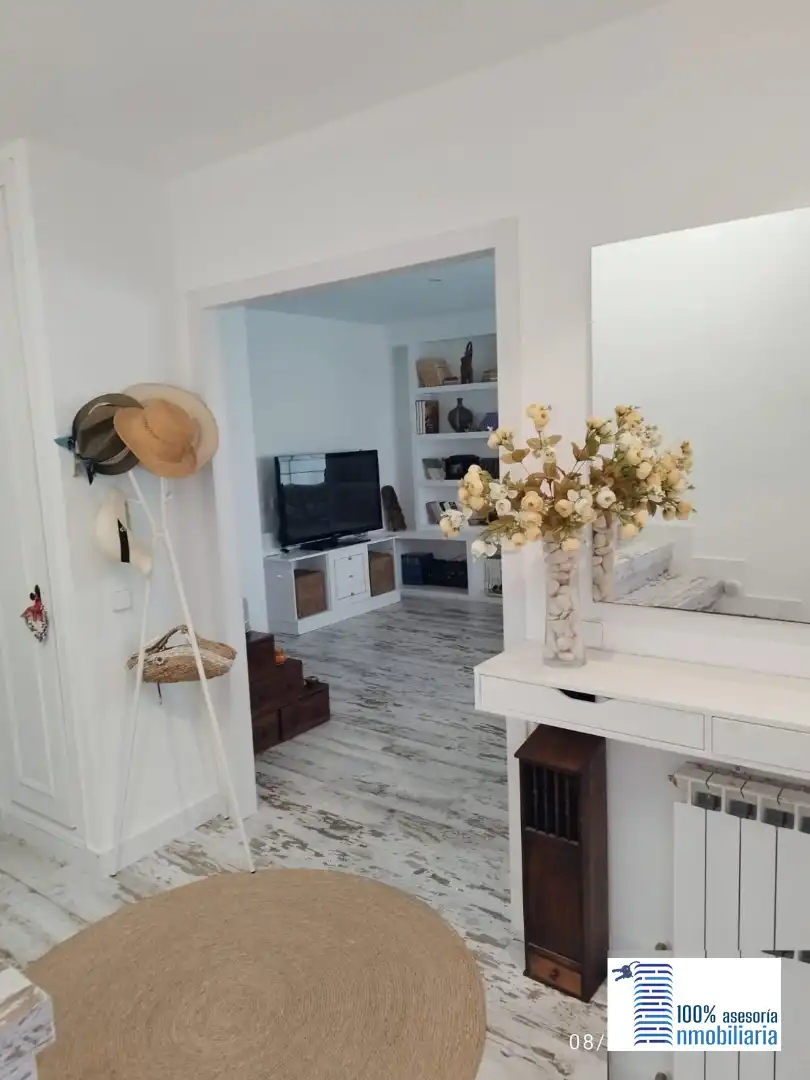Sala de estar de Casa adosada en venta en Perales de Tajuña con Aire acondicionado, Calefacción y Jardín privado