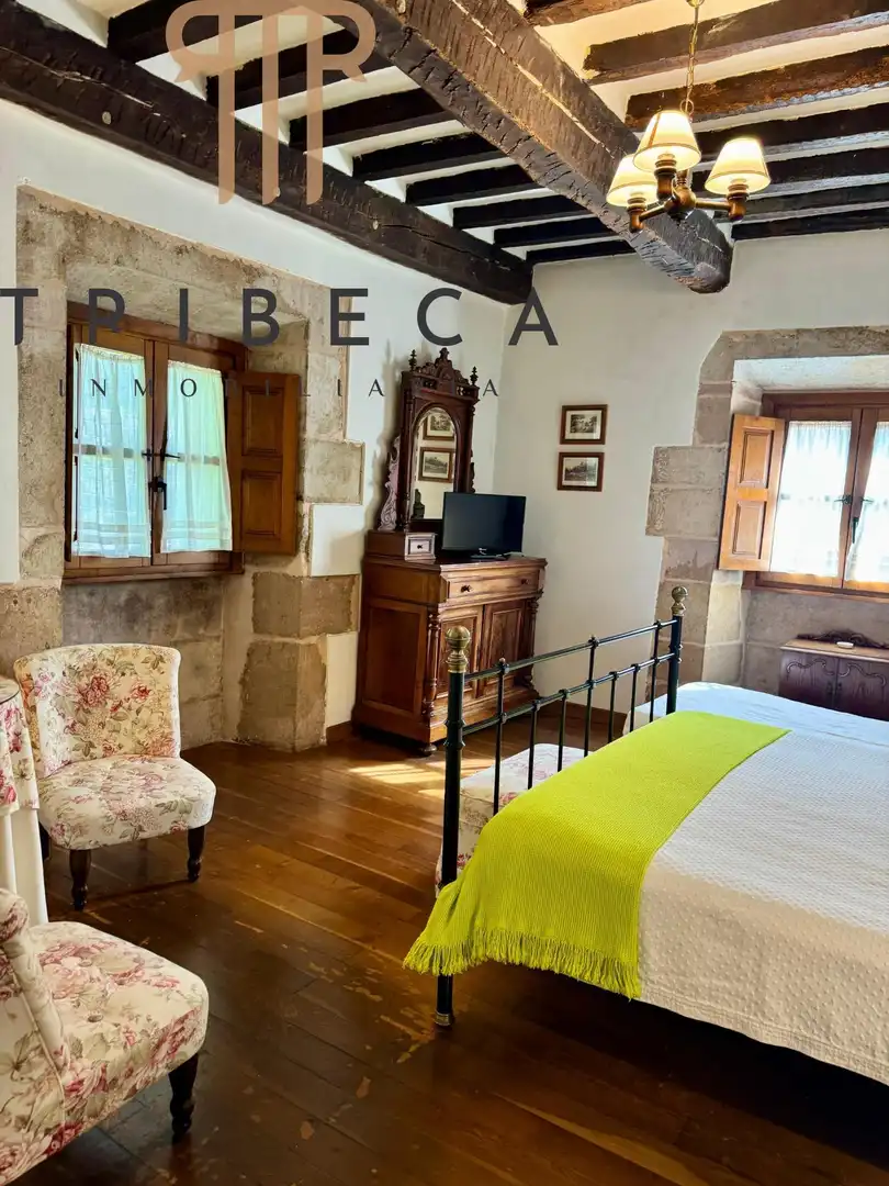 Schlafzimmer von Country house zum Verkauf in Valdáliga