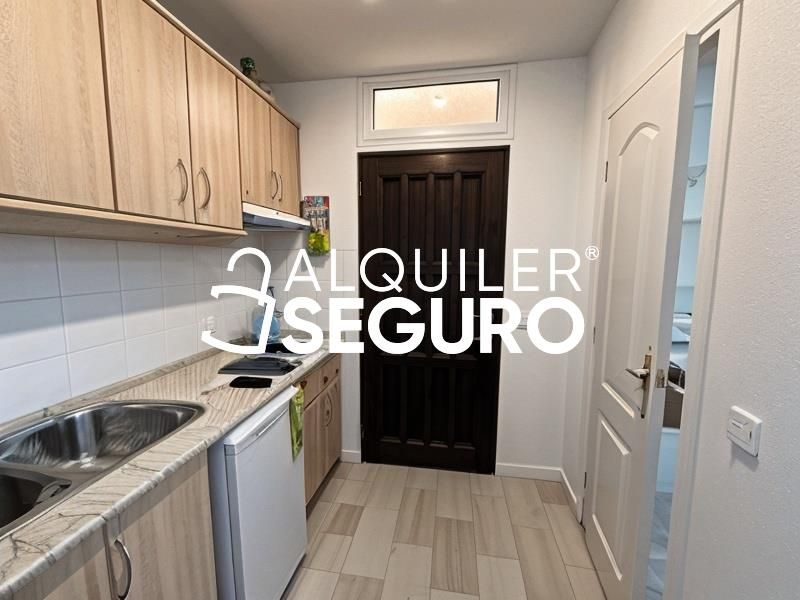 Cuina de Local de lloguer en Marbella