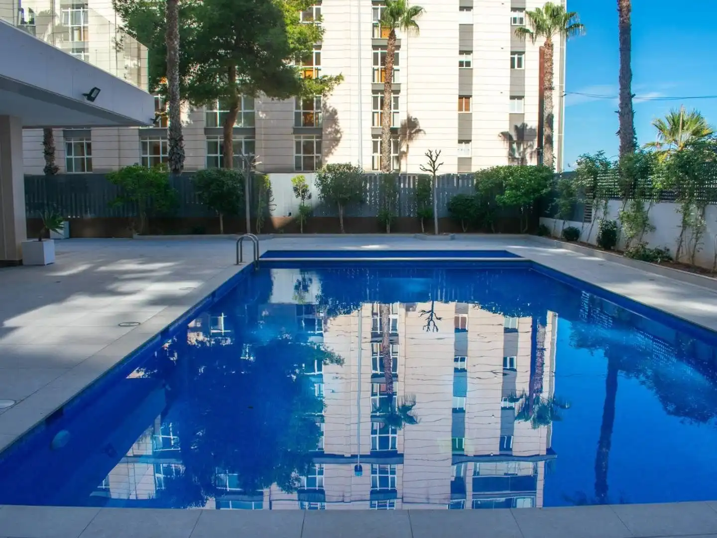 Apartamento con piscina en venta en Marisol Park - Ortembach - Los Almendros, imagen 22