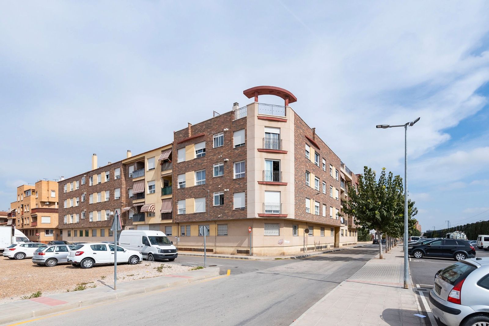 Exterior view of Flat for sale in Beniel  with Air Conditioner and Furnished