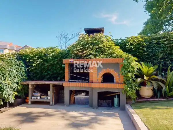 Jardín de Casa adosada en venta en Vigo  con Calefacción, Jardín privado y Terraza