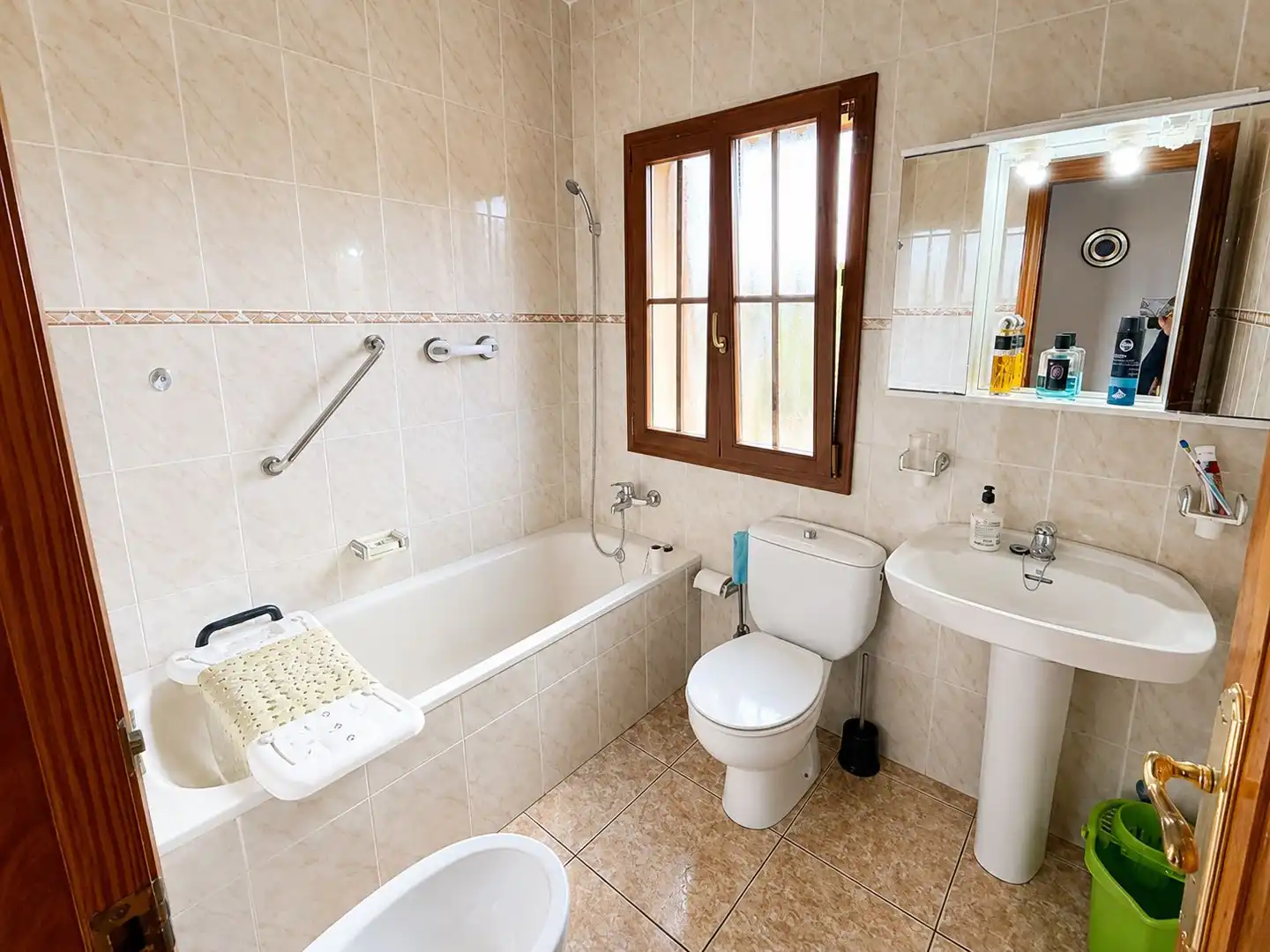 Bathroom of Houses for sale in Calpe / Calp  with Air Conditioner, Heating and Private garden