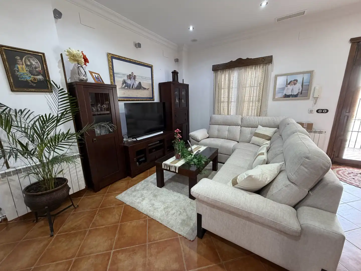Sala de estar de Casa o chalet en venta en Almonte con Aire acondicionado, Terraza y Amueblado