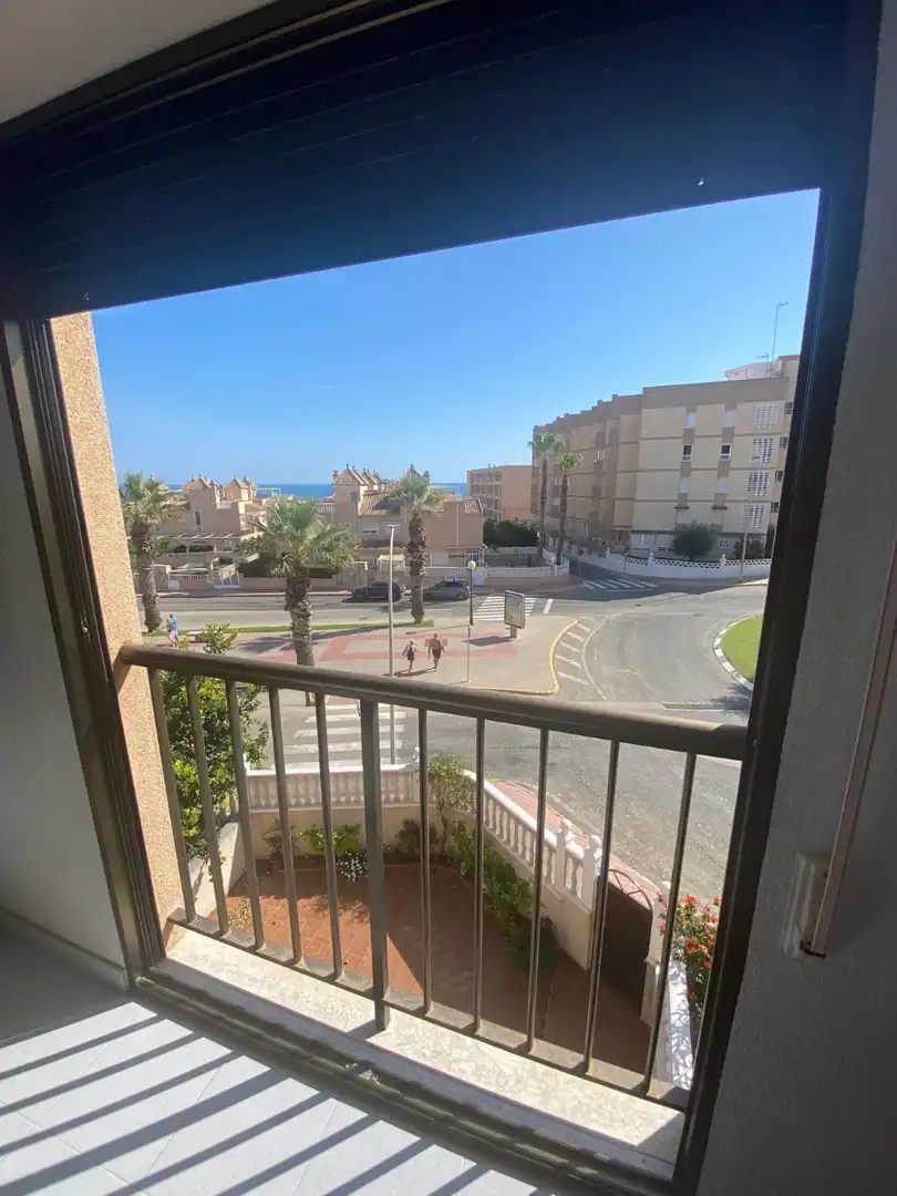 Exterior view of Apartments for rent in Guardamar del Segura  with Swimming Pool, Furnished and Washing machine
