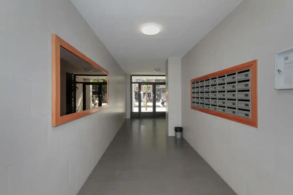 Geschaftsraum zum Verkauf in Badalona