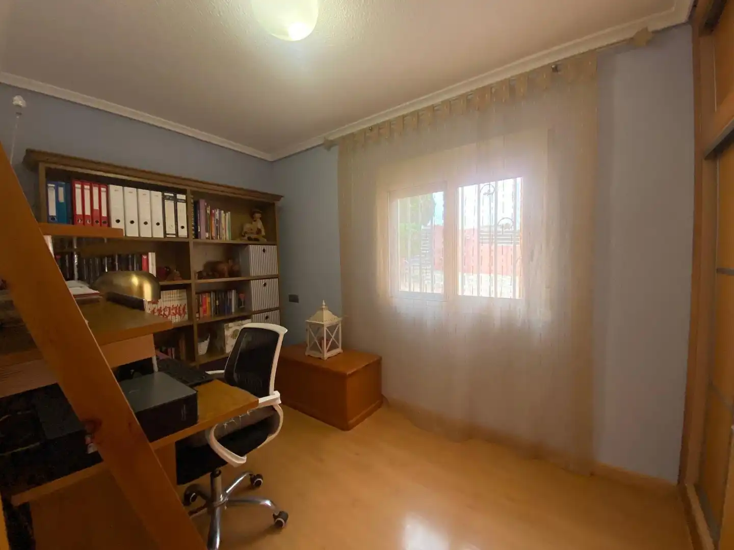 Dormitori de Casa o xalet en venda en Peñíscola / Peníscola amb Aire condicionat, Calefacció i Jardí privat