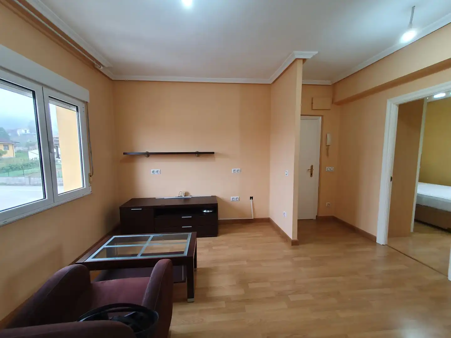 Wohnzimmer von Wohnung zur Miete in Grado mit Heizung