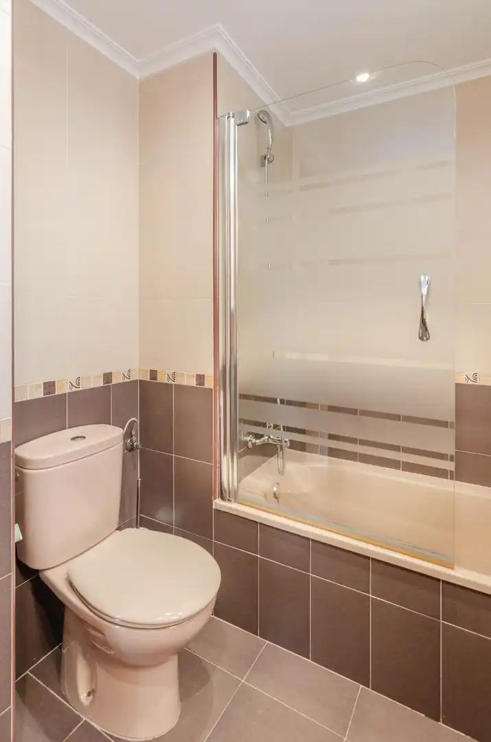 Baño de Piso en venta en Gozón con Calefacción, Terraza y Trastero
