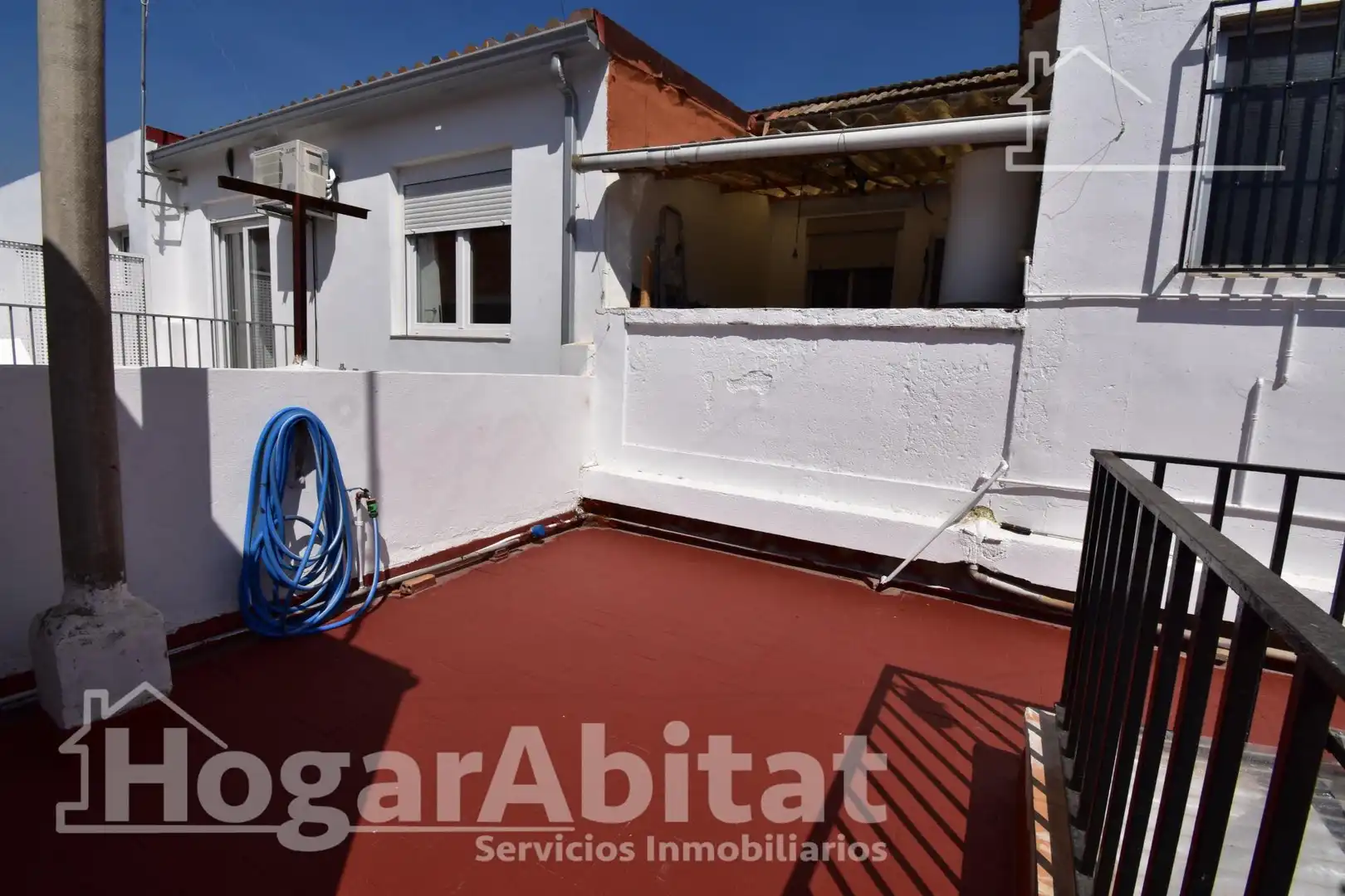 Vista exterior de Casa o xalet en venda en Catarroja amb Aire condicionat, Calefacció i Terrassa