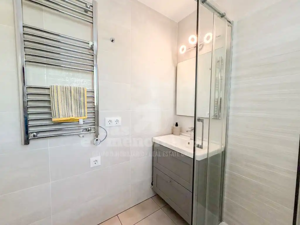 Bathroom of Apartments for sale in Es Mercadal  with Air Conditioner, Private garden and Terrace