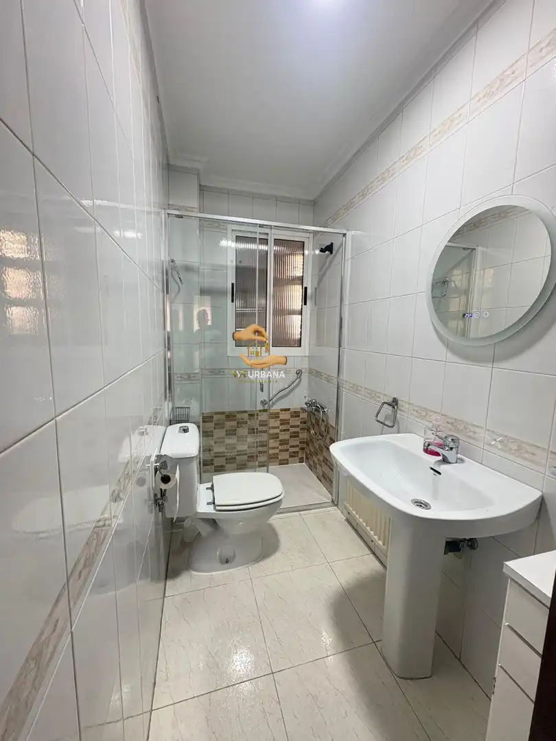 Badezimmer von Wohnung zur Miete in Salamanca mit Terrasse, Möbliert und Gemeinschaftspool