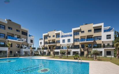 Vista exterior de Apartament en venda en Oliva amb Calefacció, Terrassa i Piscina comunitària