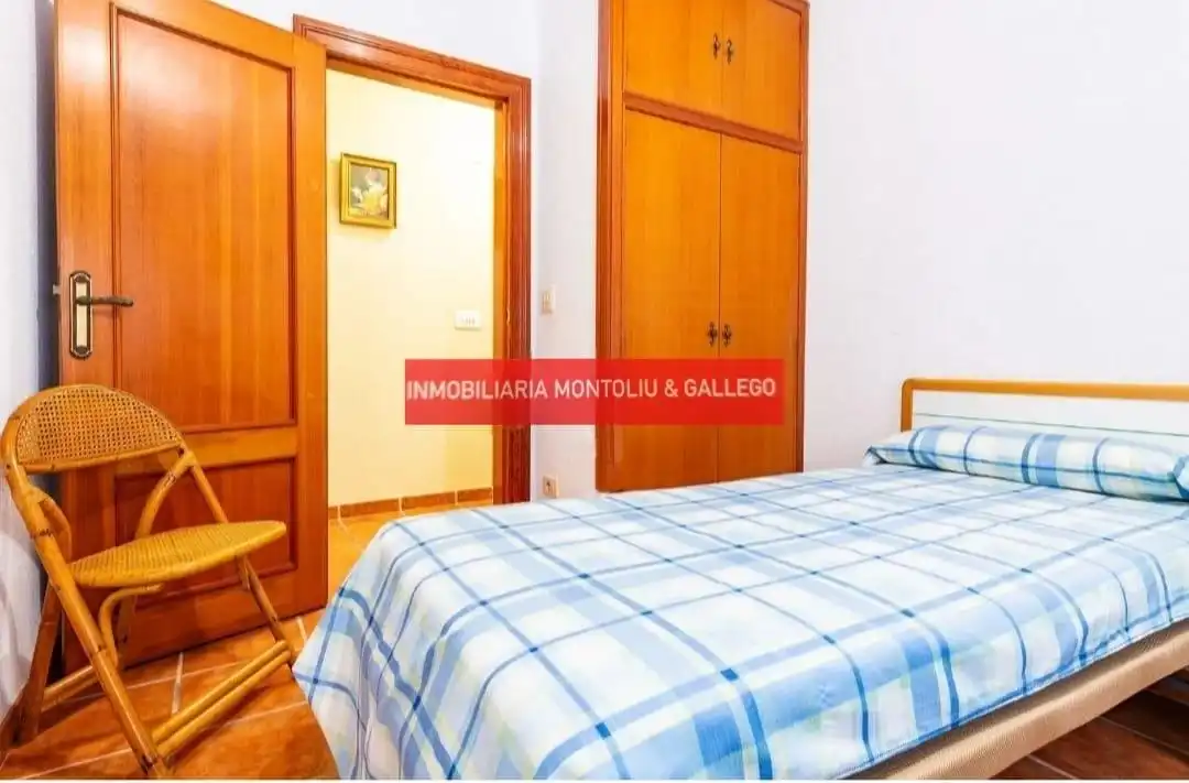 Habitación de Casa o chalet en venta en Castellón de la Plana / Castelló de la Plana con Jardín privado, Terraza y Piscina