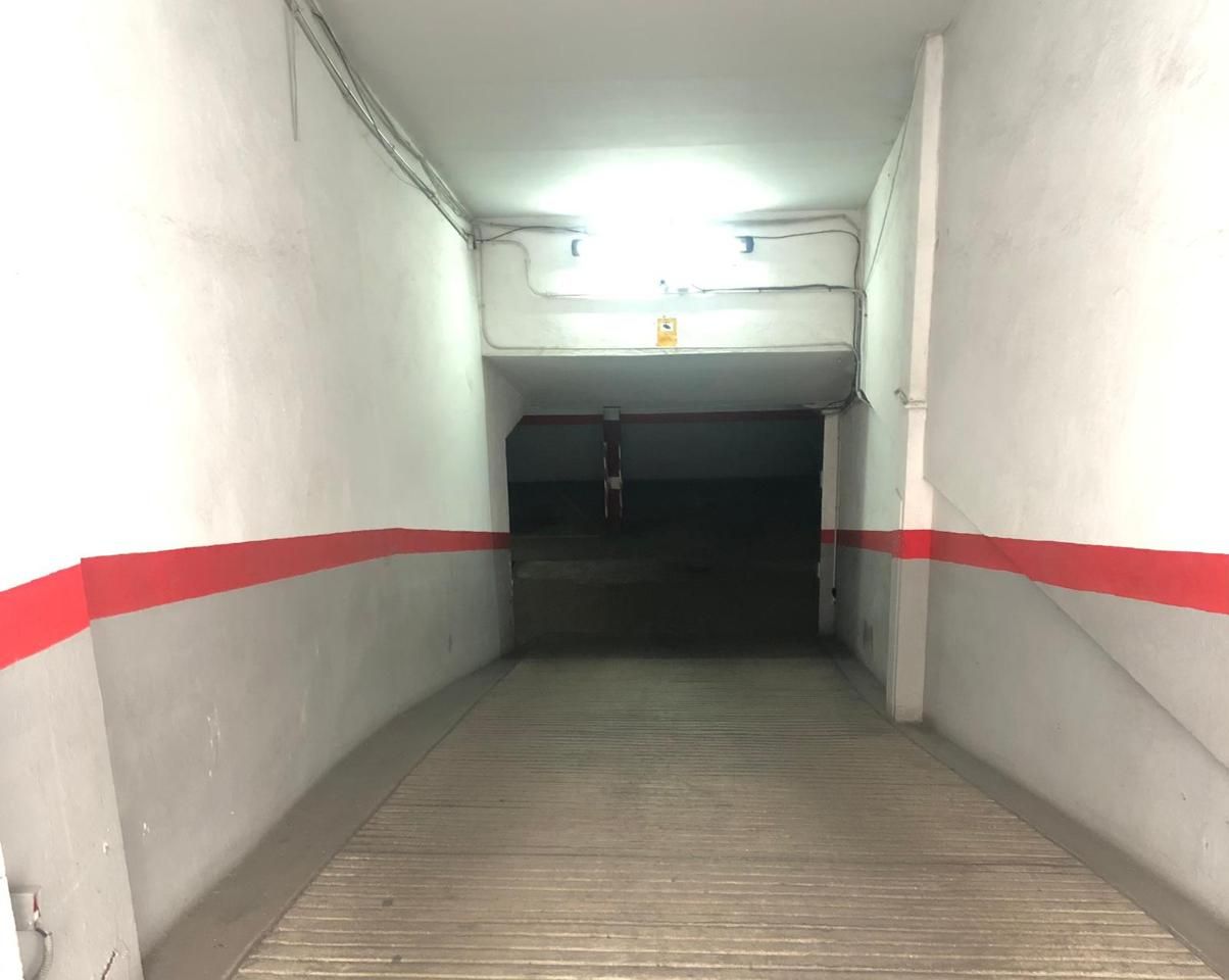 Aparcament de Garatge en venda en Salamanca Capital