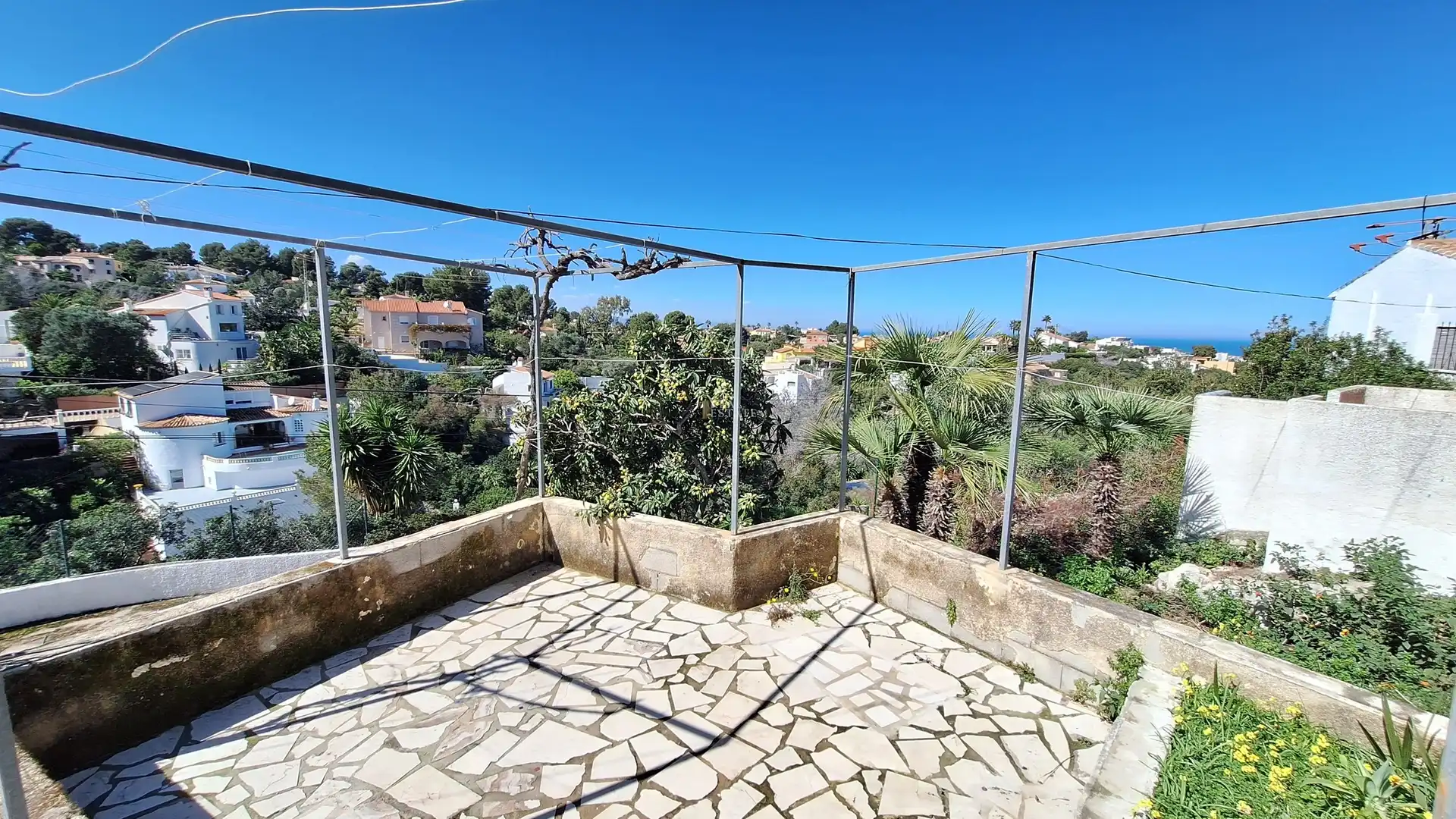 Terrace of Detached homes for sale in Dénia  with Air Conditioner and Balcony