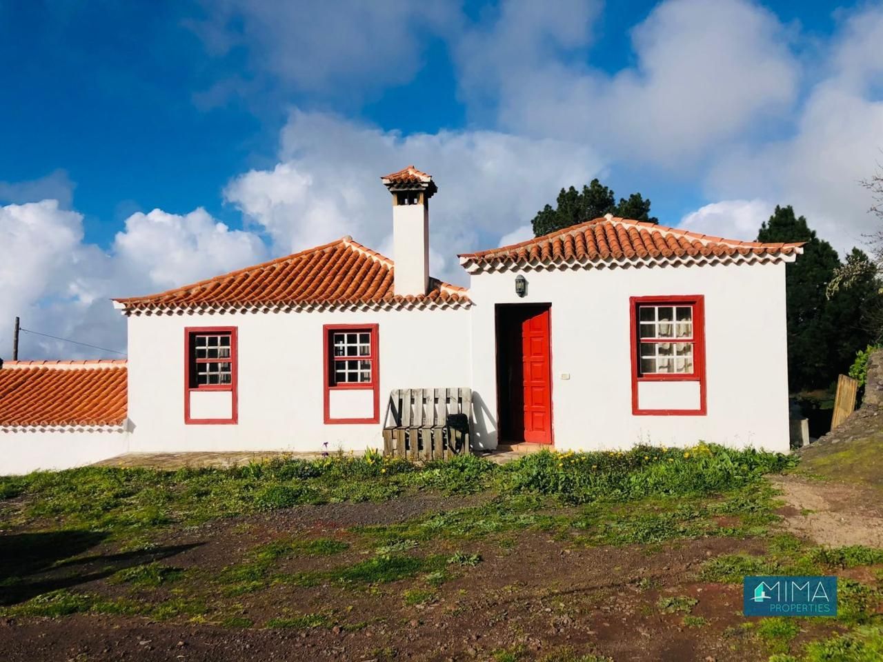 Vista exterior de Casa o xalet en venda en Garafía amb Jardí privat
