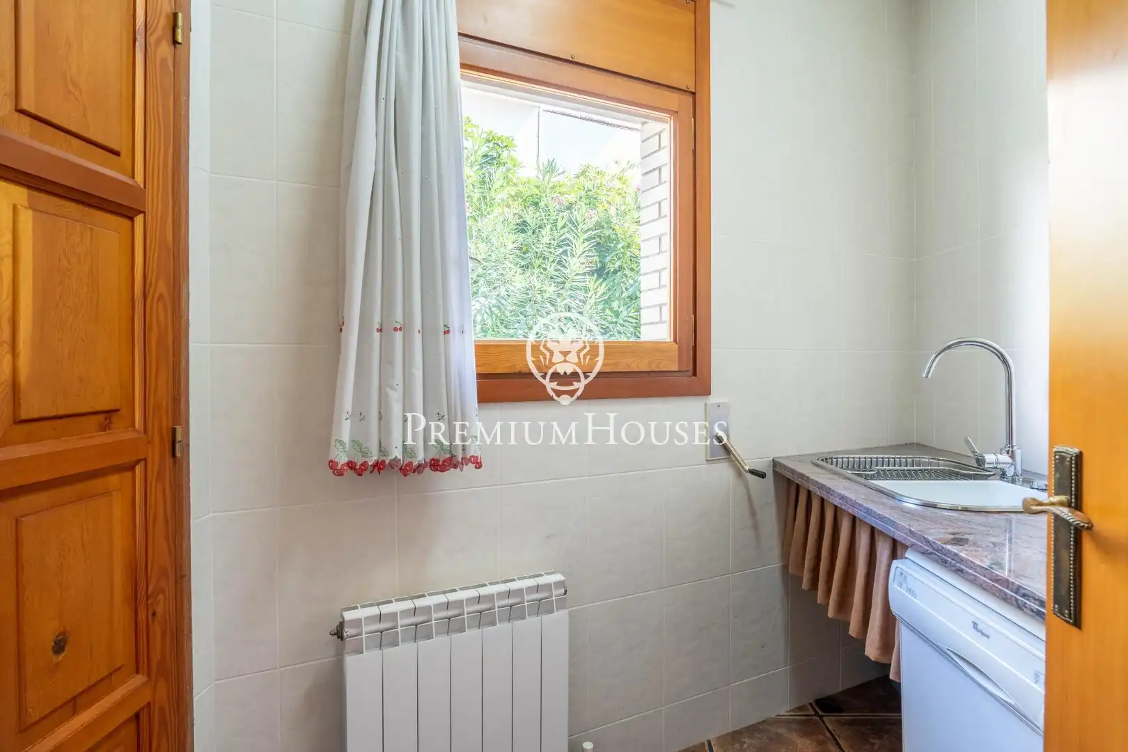 Bathroom of Houses for sale in Cambrils  with Heating, Private garden and Terrace
