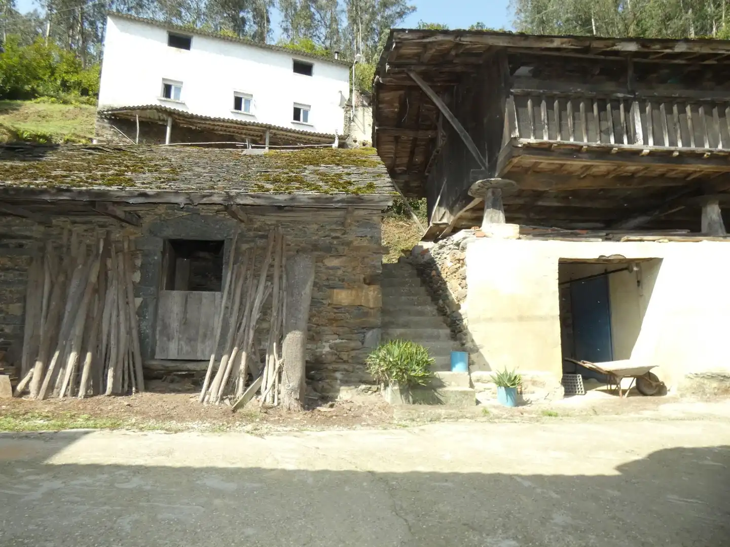Vista exterior de Casa o xalet en venda en Valdés - Luarca amb Calefacció