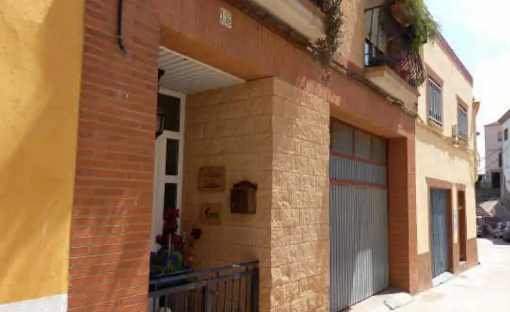 Exterior view of Houses for sale in Zaidín