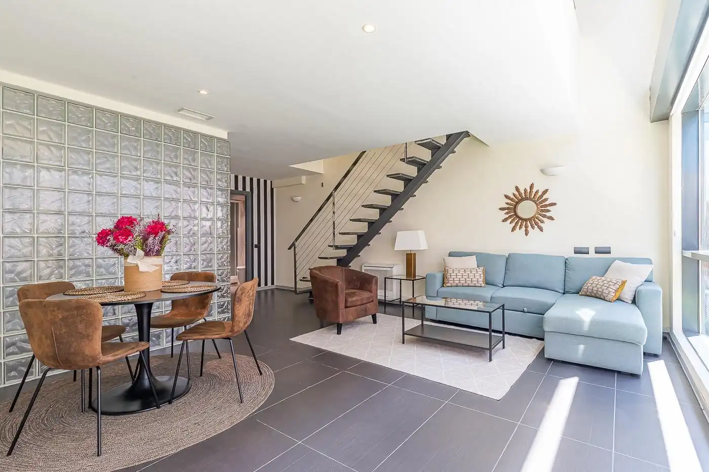 Sala de estar de Dúplex de alquiler en Madrid con Aire acondicionado, Calefacción y Parquet