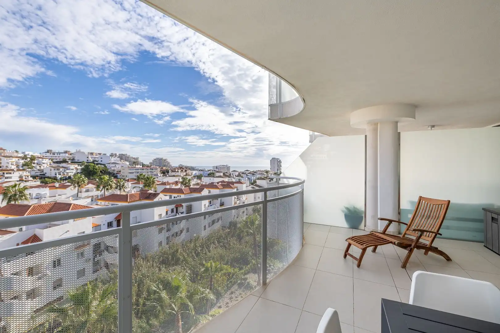 Apartament amb ascensor en venda a Las Palmeras