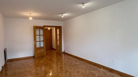Photo 3 of Flat for rent in Calle de Pedro Rico, La Paz,  Madrid Capital