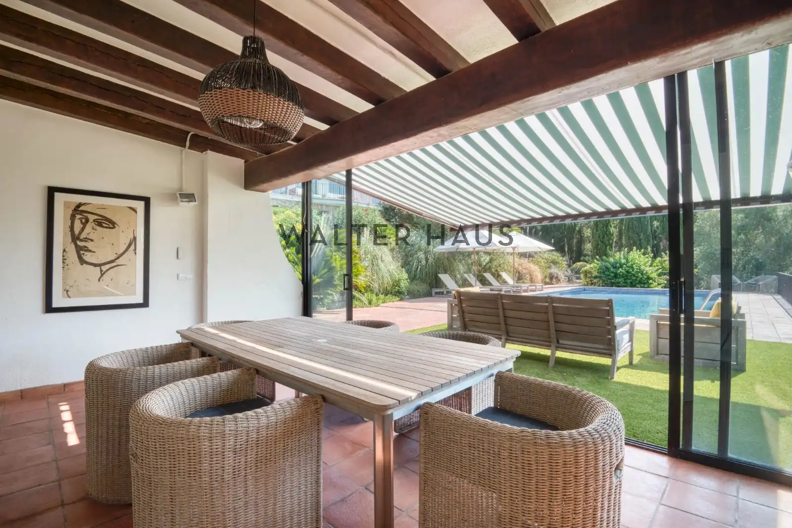 Casa amb terrassa en venda a Avinguda de Vallvanera, imagen 4