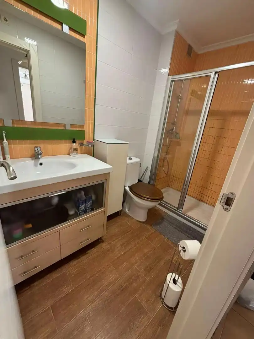 Baño de Piso en venta en Peligros con Aire acondicionado, Terraza y Horno