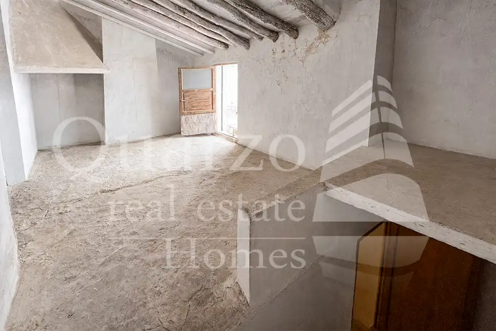 Casa o xalet en venda en Ayora amb Calefacció, Terrassa i Traster