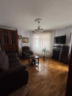 Sala d'estar de Pis en venda en Miranda de Ebro amb Traster i Balcó