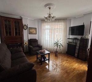 Photo 3 of Flat for sale in Calle Reyes Católicos, Centro, Burgos