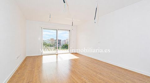 Foto 3 de Piso en venta en Poleares, Lucena