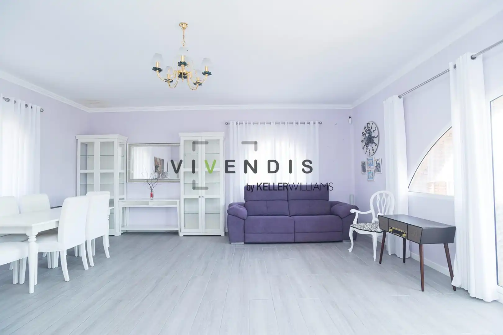 Sala d'estar de Casa o xalet en venda en Corbera de Llobregat