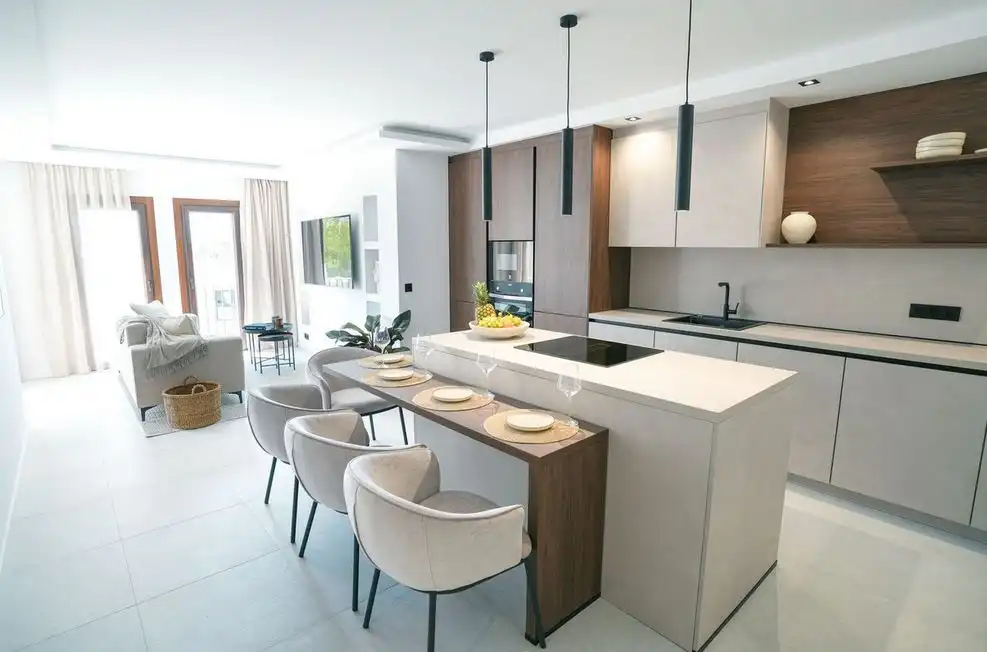Cocina de Ático en venta en Marbella con Aire acondicionado, Terraza y Trastero