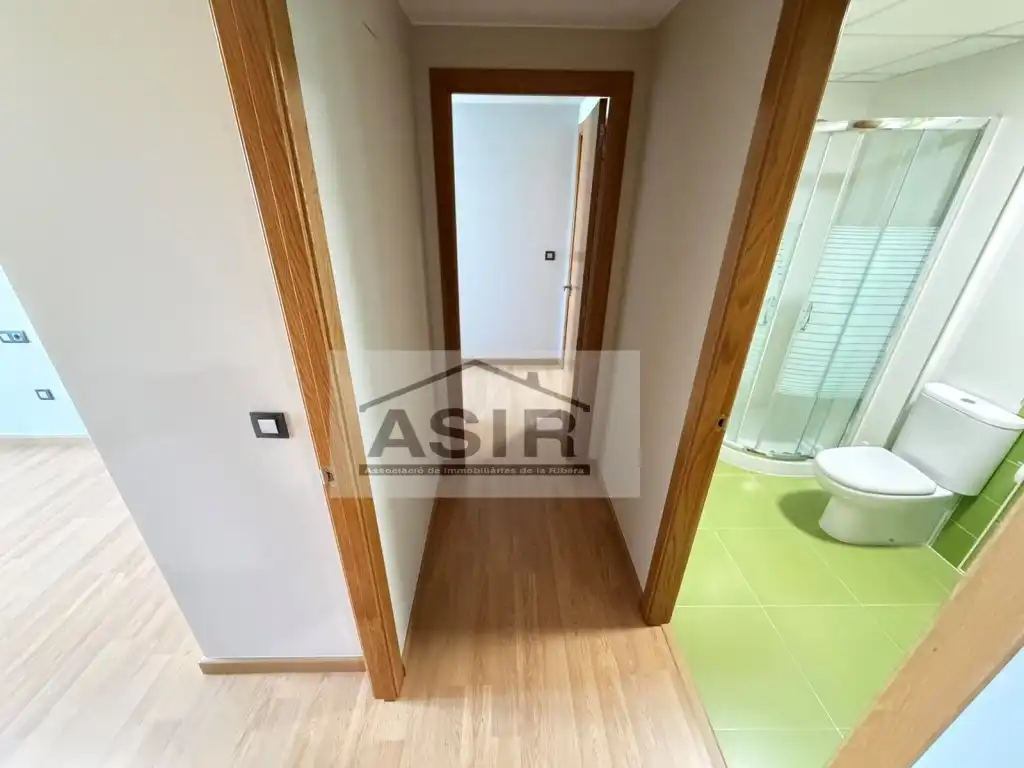 Flat for rent in Alzira  with Air Conditioner