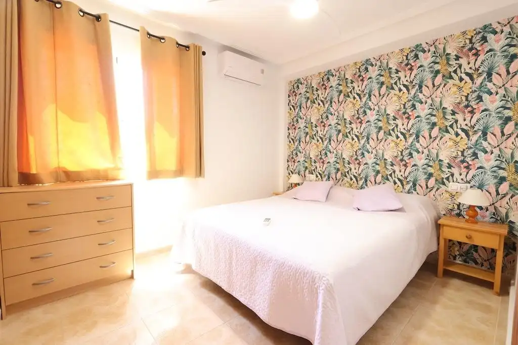 Bedroom of Apartments for rent in Orihuela  with Air Conditioner, Furnished and Community pool