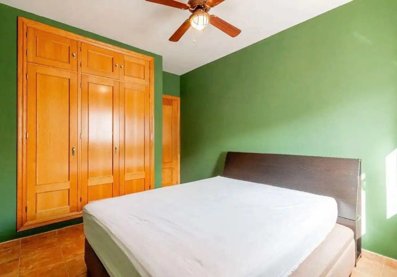 Habitación de Casa o chalet en venta en Robledo de Chavela con Aire acondicionado, Calefacción y Jardín privado