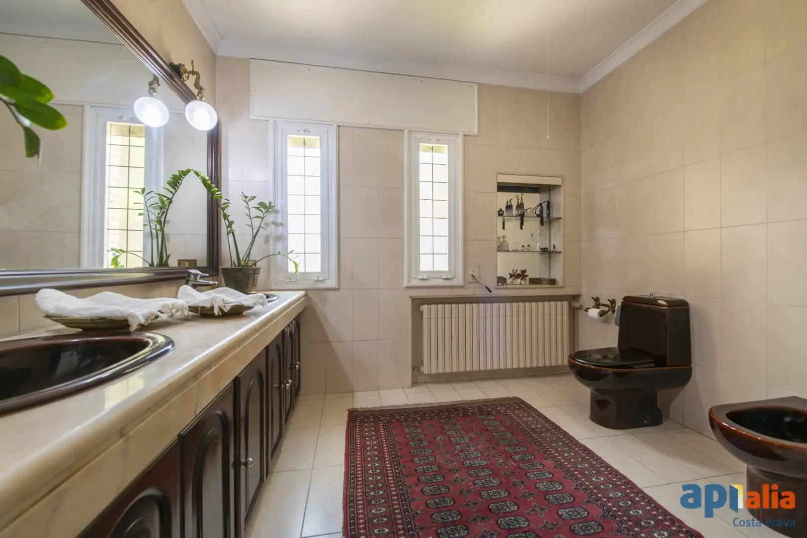 Baño de Finca rústica en venta en Cornellà del Terri con Aire acondicionado, Calefacción y Terraza