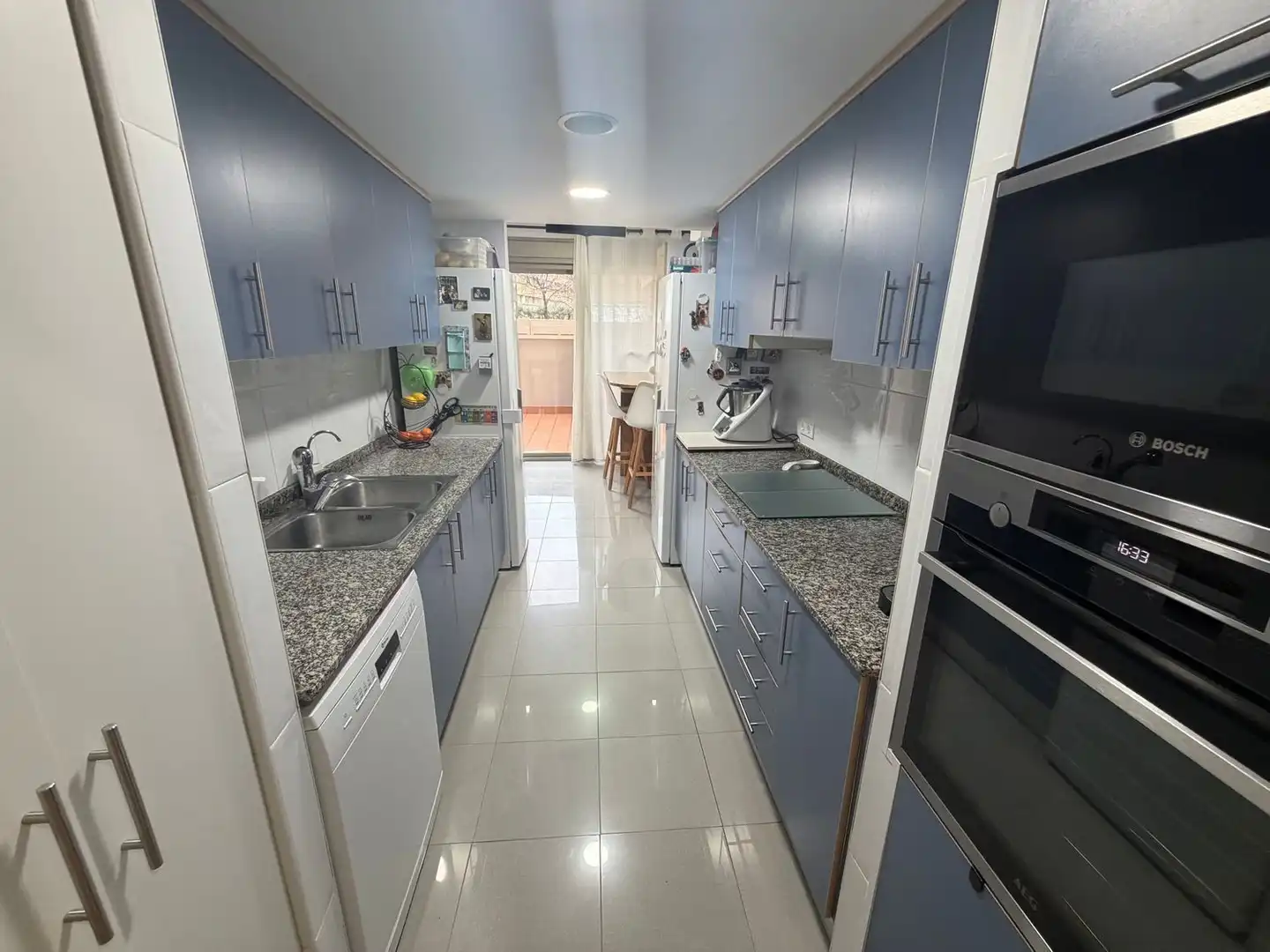 Cocina de Piso en venta en Girona con Aire acondicionado, Jardín privado y Terraza