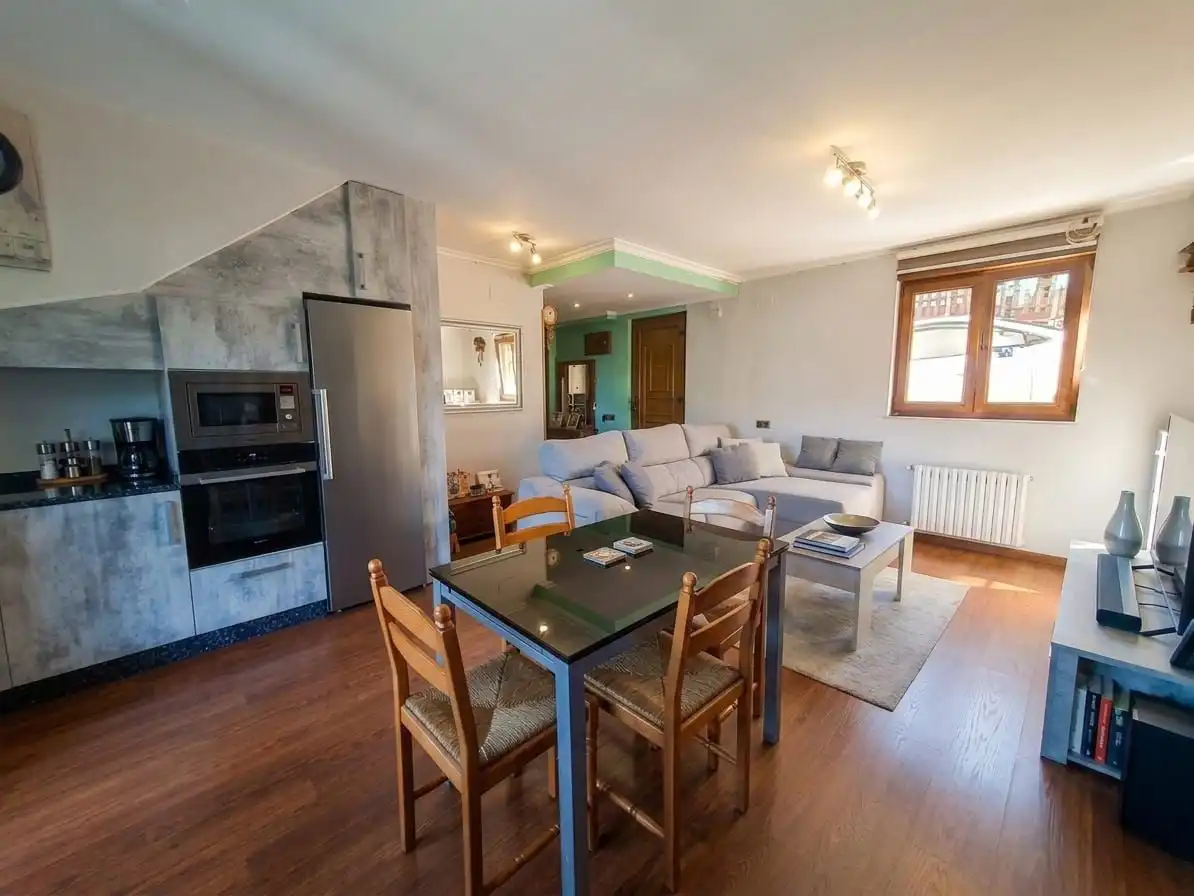 Wohnzimmer von Haus oder Chalet zum Verkauf in Grado mit Heizung, Privatgarten und Terrasse