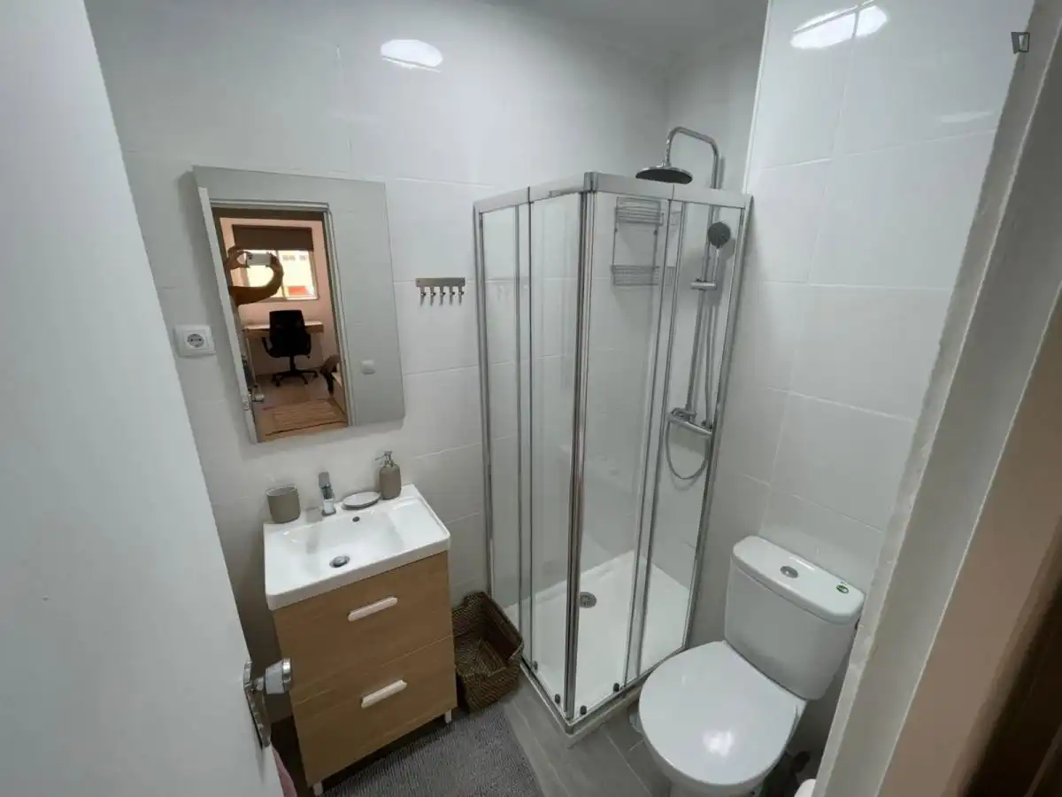 Habitación en El Molinillo - Capuchinos
