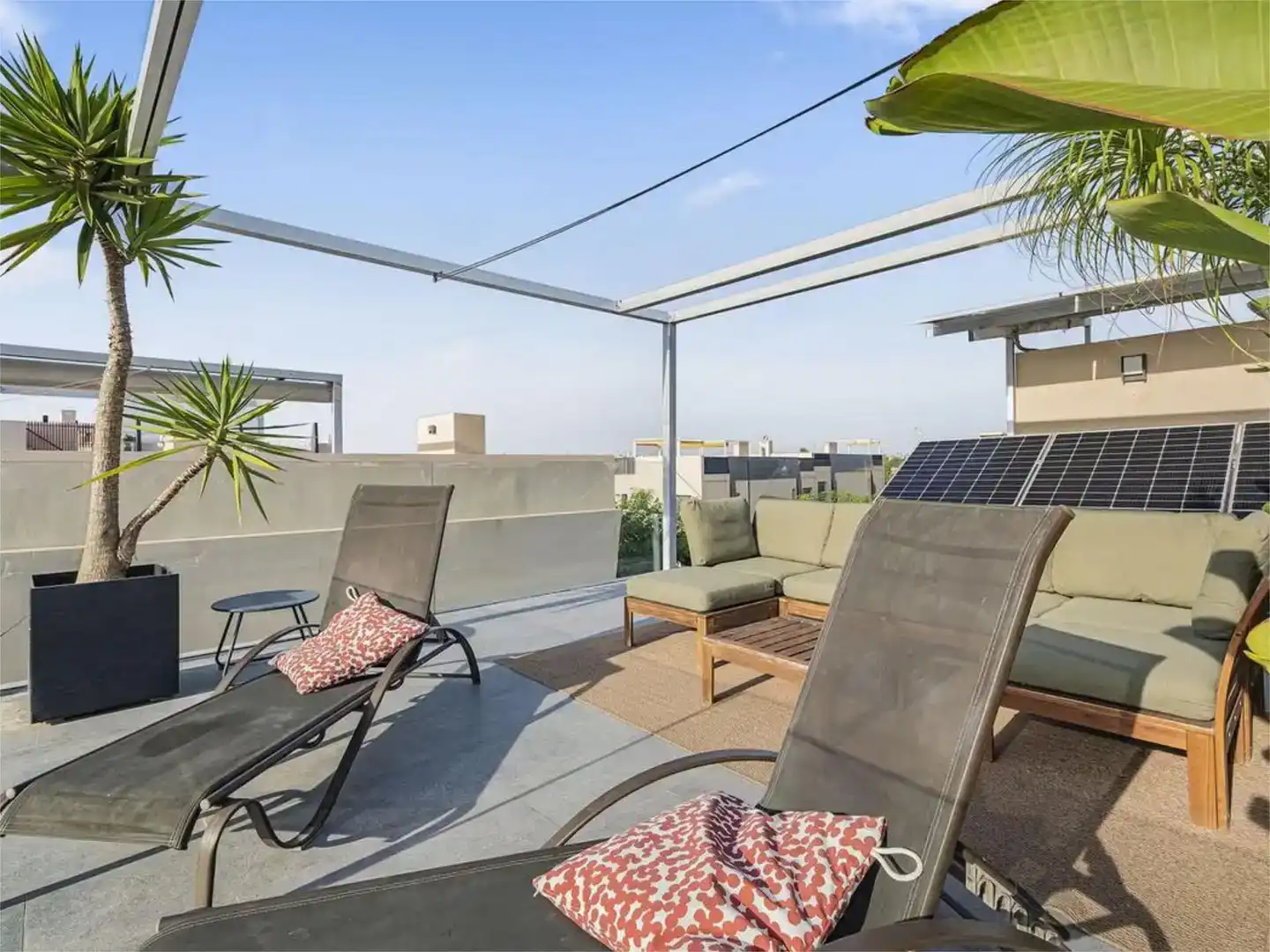 Terraza de Casa o chalet de alquiler en Pilar de la Horadada con Aire acondicionado, Jardín privado y Piscina