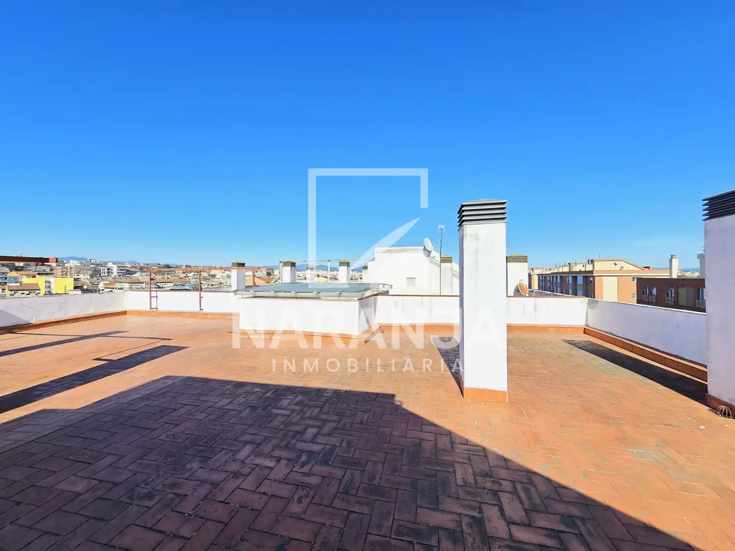 Außenansicht von Wohnung zum Verkauf in Mollet del Vallès mit Balkon und Gemeinschaftspool