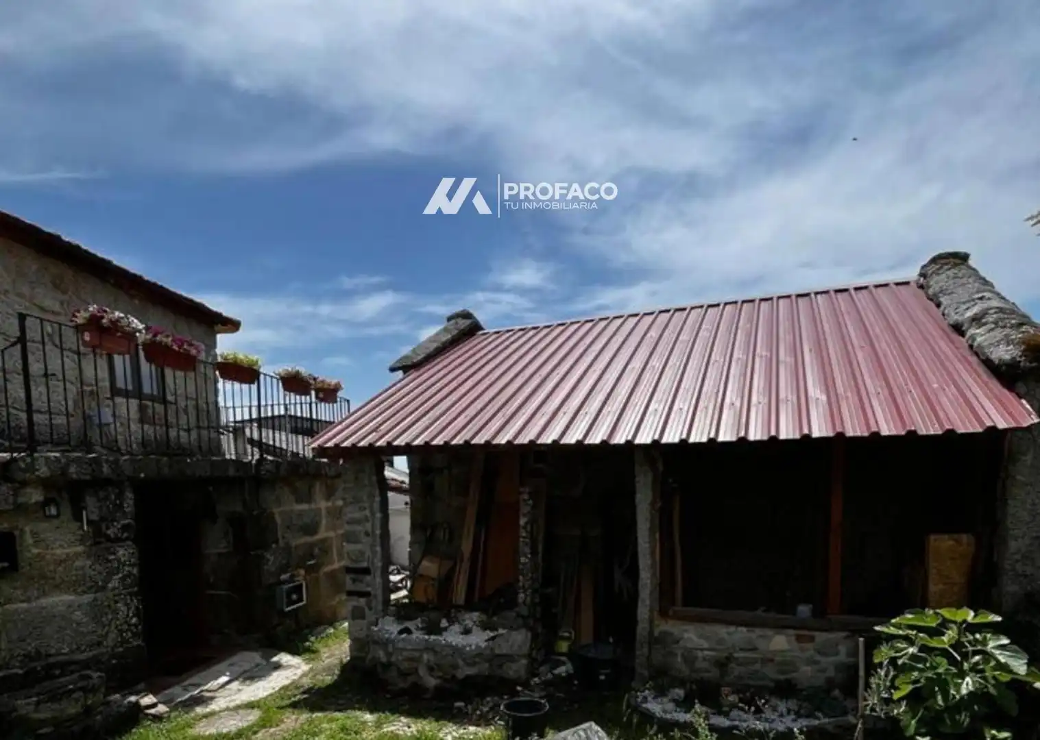 Vista exterior de Casa o chalet en venta en Carballeda de Avia con Calefacción y Trastero